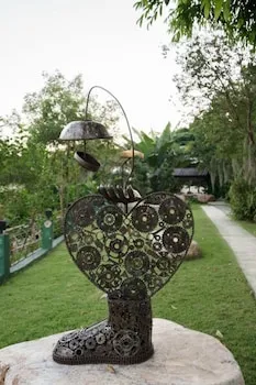 Riverside Luxury Pool Villa 88 Place