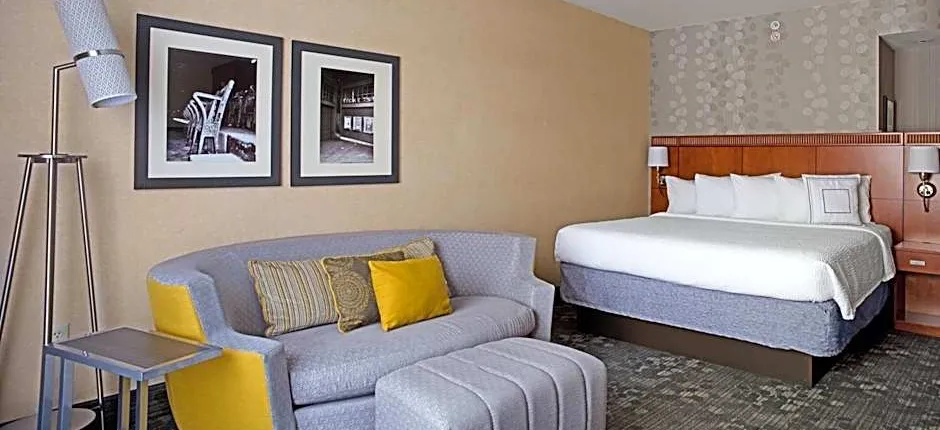 Courtyard by Marriott Aberdeen At Ripken Stadium