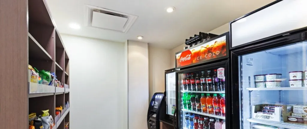 Holiday Inn Express & Suites Lenexa - Overland Park Area by IHG