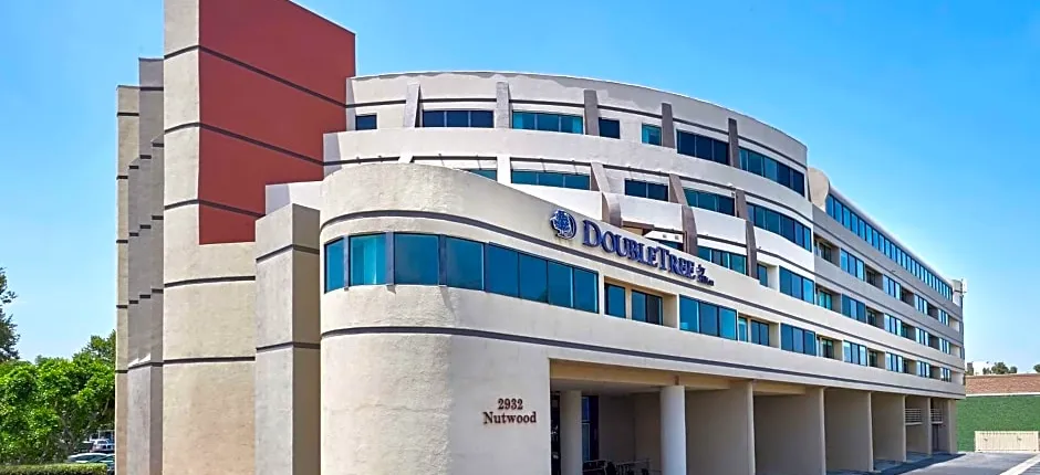 DoubleTree By Hilton Fullerton