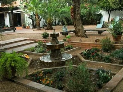 Sam Hughes Inn Bed and Breakfast