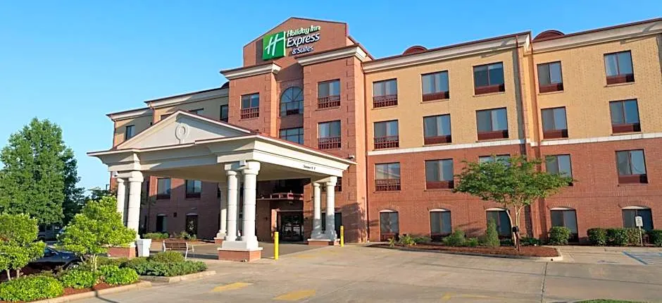 Holiday Inn Express Hotel & Suites Clinton By IHG