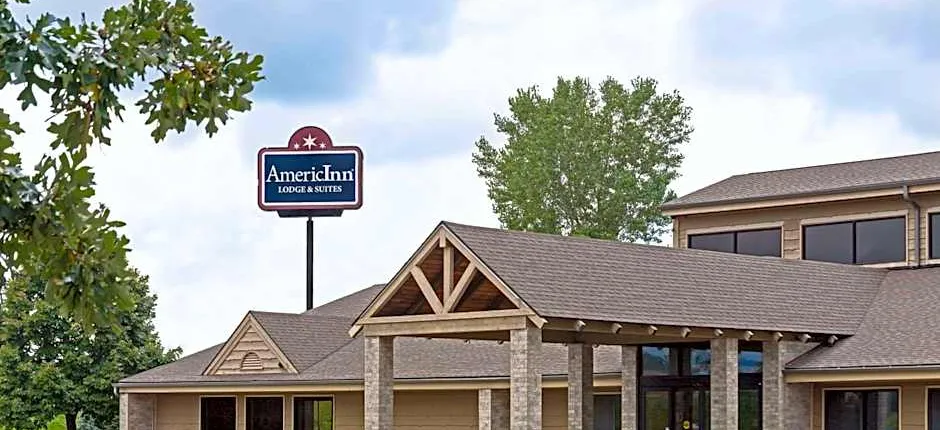 AmericInn by Wyndham Tomah