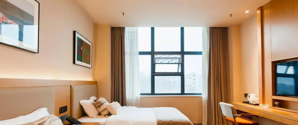 Jintang Chuangminglijing Hotel