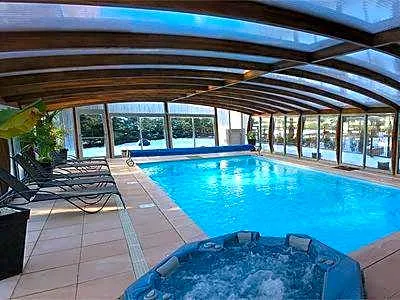 Logis Hotel-Restaurant Spa Le Lac