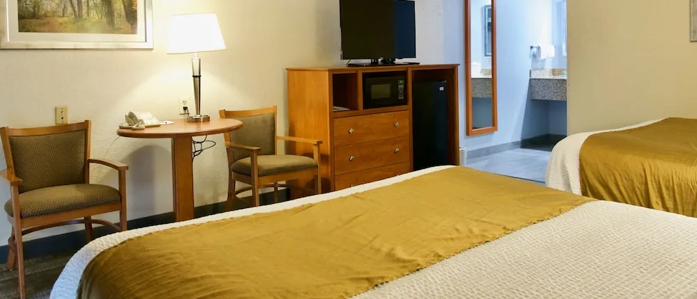Best Western Thunderbird Motel