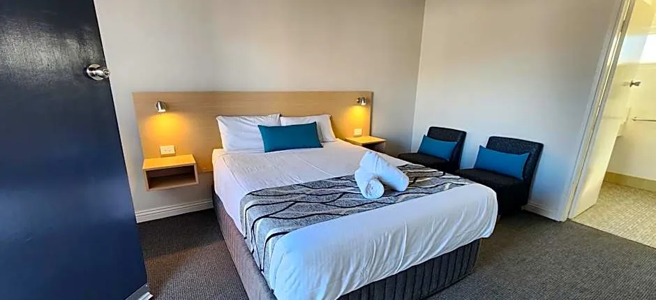 Country Gardens Motel