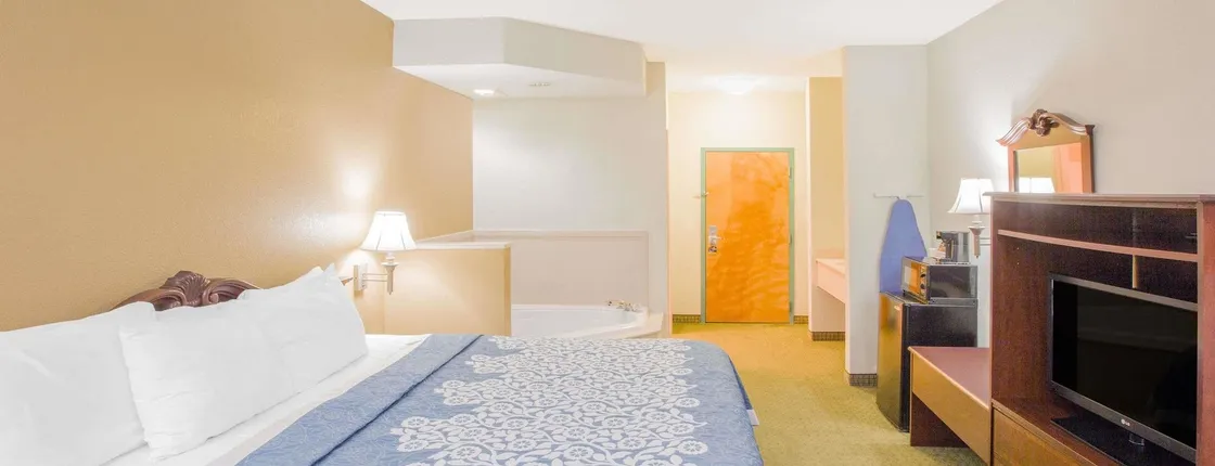 Days Inn by Wyndham Hattiesburg MS