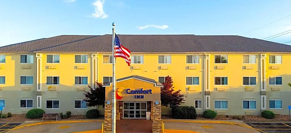 Comfort Inn South Tulsa - Woodland Hills