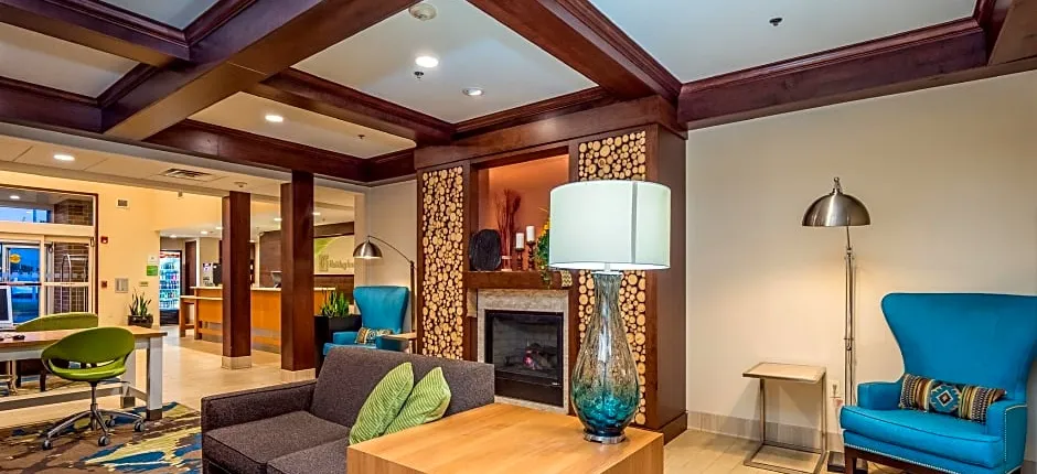 Holiday Inn Conference Center Marshfield By IHG