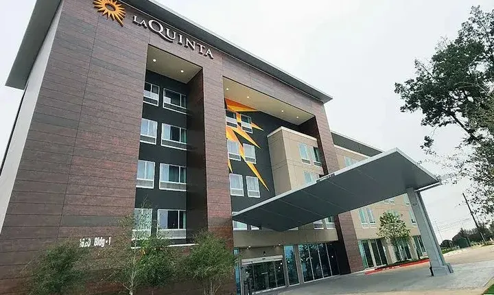 Execustay Amli South Shore