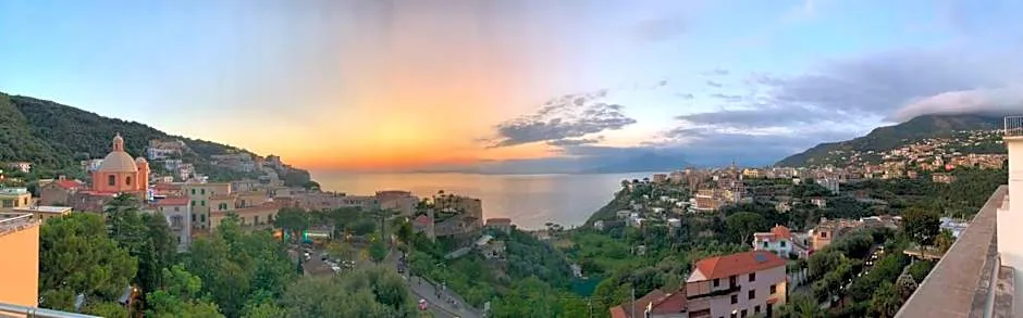 Grand Hotel Moon Valley