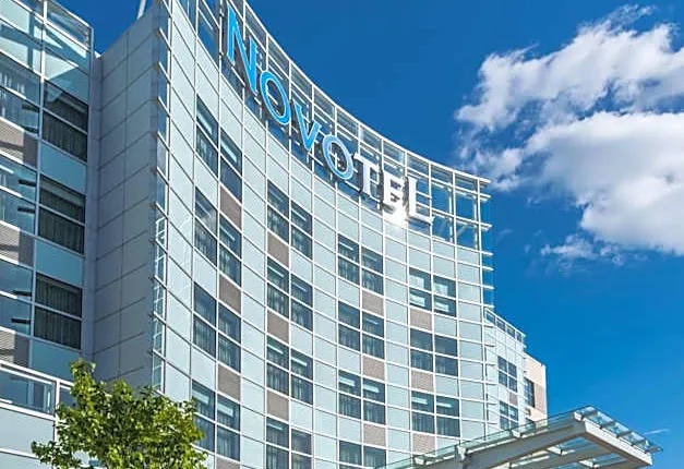 Novotel Montreal Aeroport