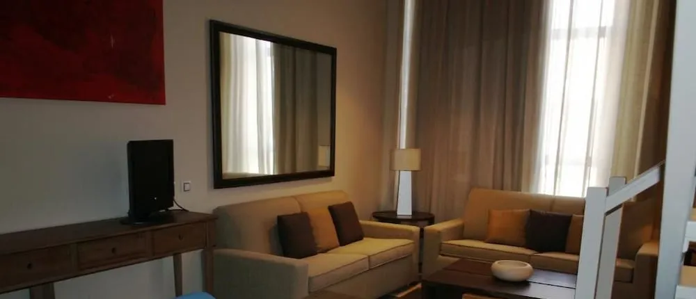 ECO ALCALA SUITES