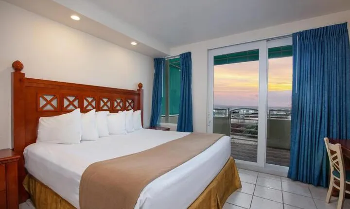 Westgate Harbour Beach Resort