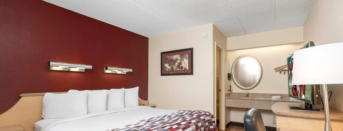 EX RED ROOF INN ST LOUIS - ST CHARLES