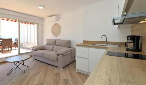 Penthouse El Pato 872