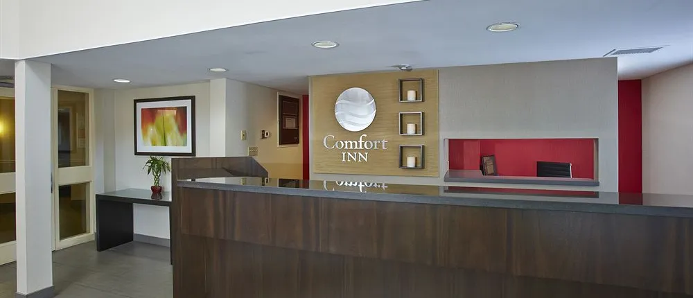 COMFORT INN