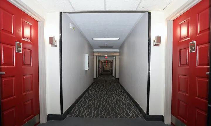 Red Roof Inn & Suites Lexington Hamburg