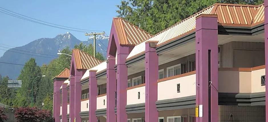 North Vancouver Hotel