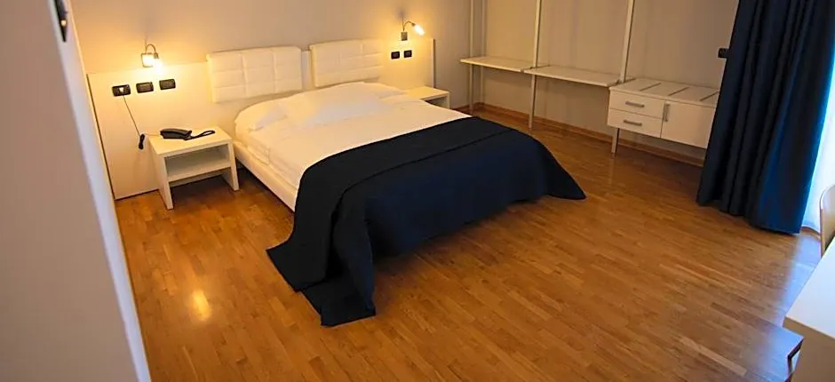 Master Hotel Reggio Emilia