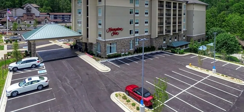 Hampton Inn By Hilton Gatlinburg Historic Nature Trail TN