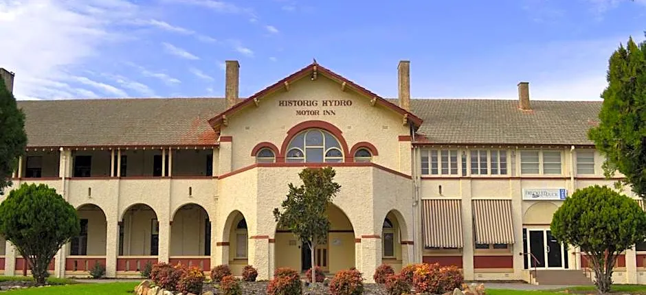 Historic Hydro Motor Inn