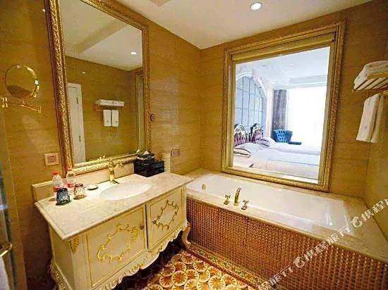 Guoan Holiday Hotel