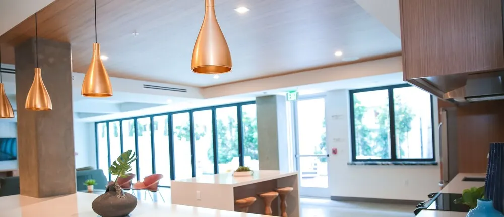 Fully Furnished Suites near Little Tokyo