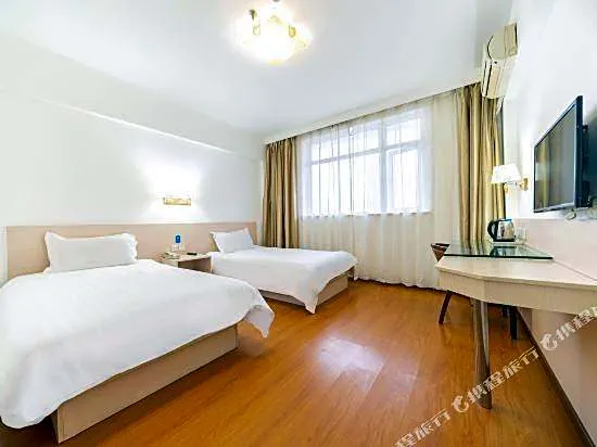 Hanting Hotel (Shanghai Lujiazui Zhangyang Road)