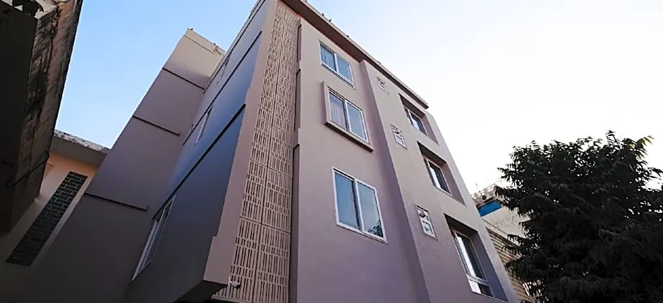 C'est La Vie Apartments by Le Pension Stays