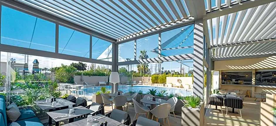 Radisson Hotel Nice Airport