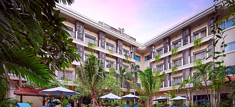 Angkor Holiday Hotel