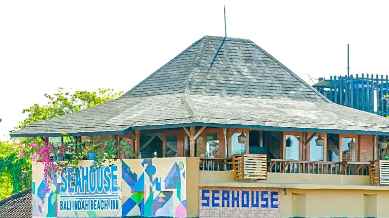 Seahouse Bali Indah Beach Inn