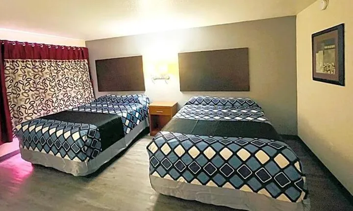 Asteria Inn & Suites St. Cloud / Waite Park