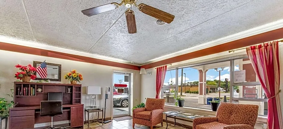 Econo Lodge Eden