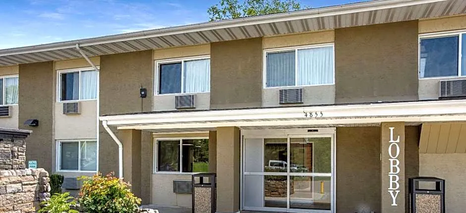 Rodeway Inn & Suites Grand Rapids Southeast