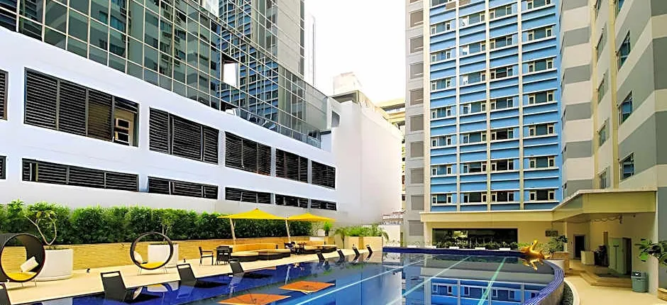 The Mini Suites - Eton Tower Makati