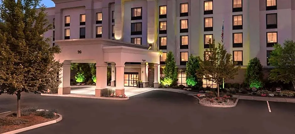 Hampton Inn By Hilton Springfield South Enfield