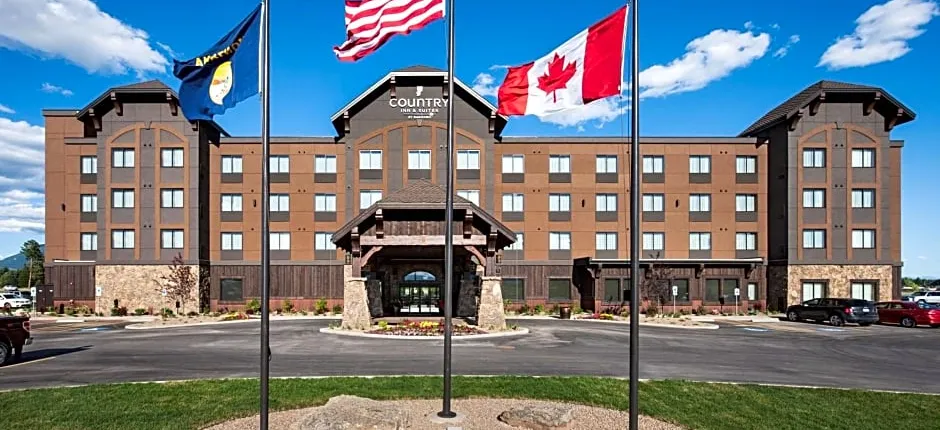 Glacier International Lodge