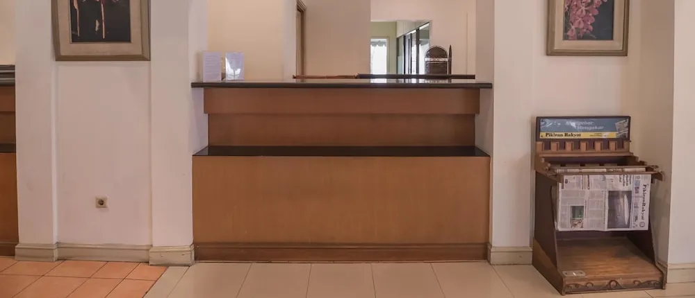 RedDoorz plus near UPI Setiabudi