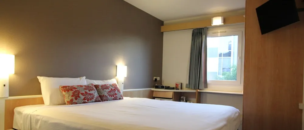 Ibis Newcastle