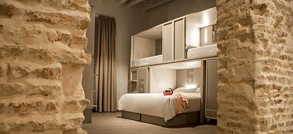 room00 Salvador Hostel