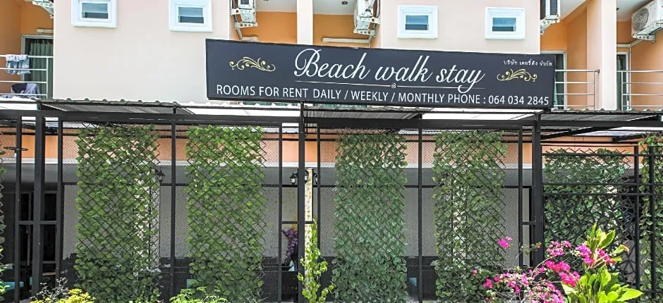 OYO 118 Beach Walk Stay