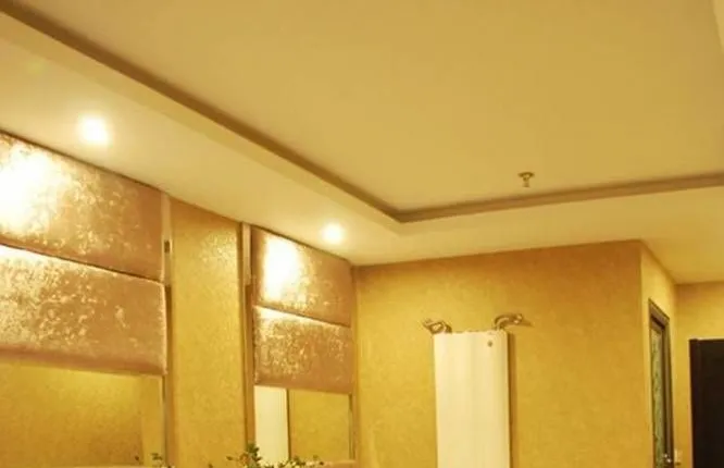 Hanting Hotel(Beijing Niujie Subway Station Hotel)