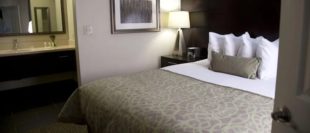 STAYBRIDGE SUITES SUNNYVALE