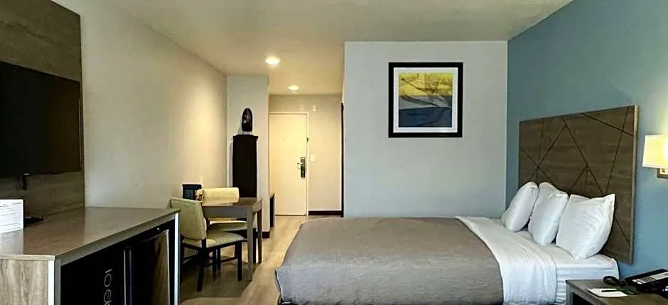 Quality Inn Tracy I-205
