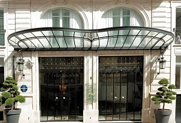 La Maison Champs Elysees