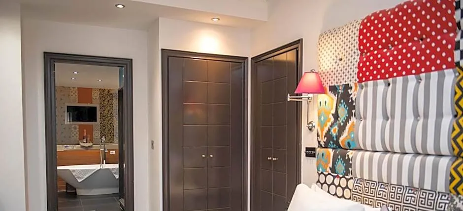 The Exhibitionist Hotel