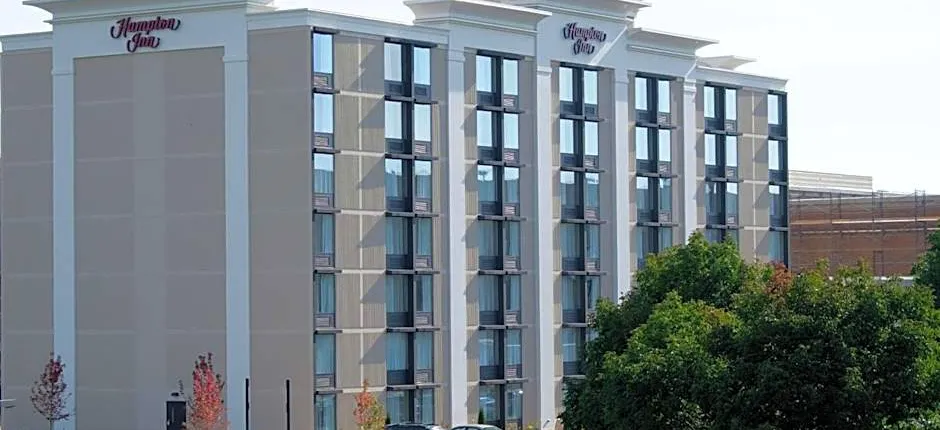 Hampton Inn By Hilton Green Bay Downtown WI